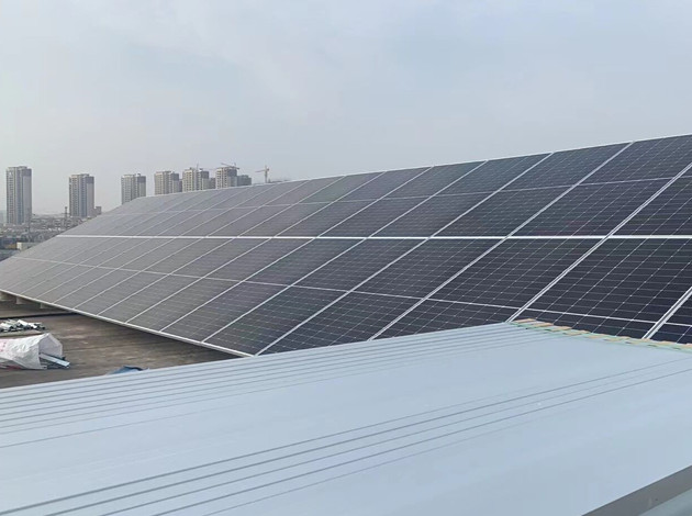 سیستم خورشیدی سقفی Sunerise 267KW برای مصارف صنعتی